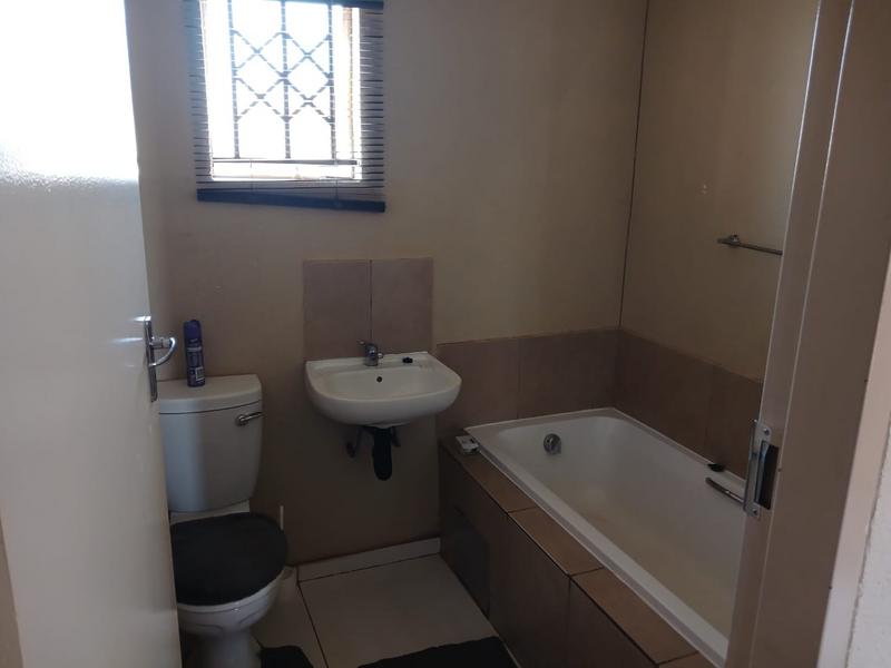 2 Bedroom Property for Sale in Sky City Gauteng