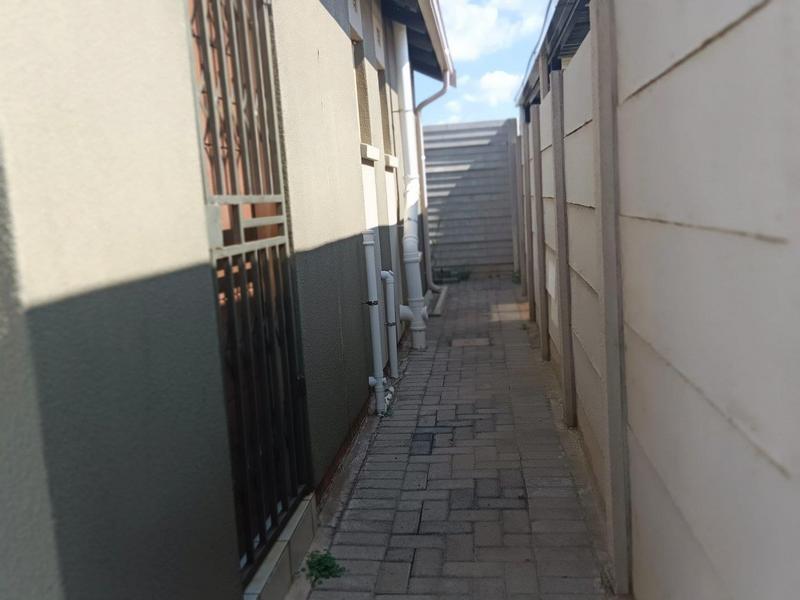 2 Bedroom Property for Sale in Sky City Gauteng