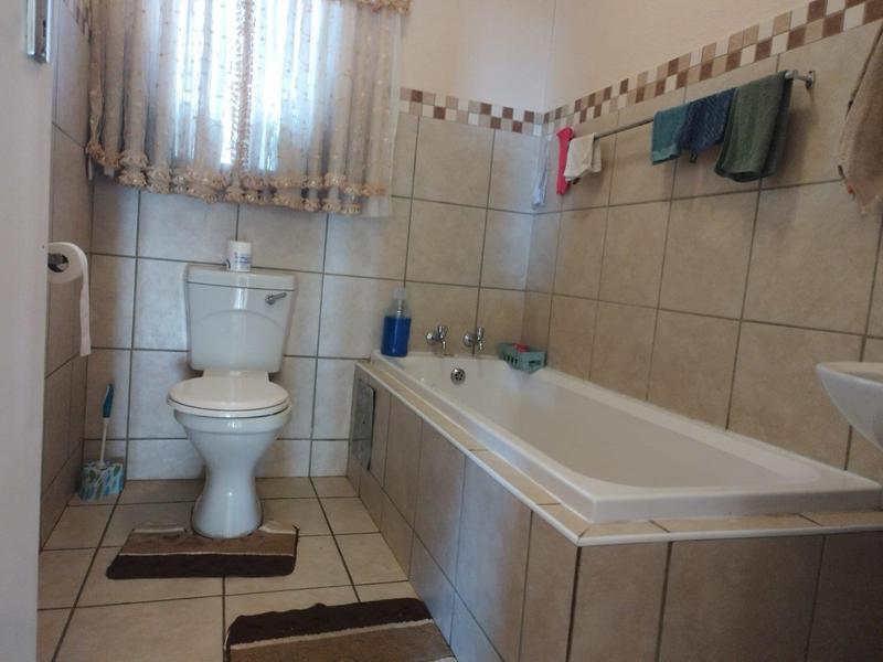 4 Bedroom Property for Sale in Leopard