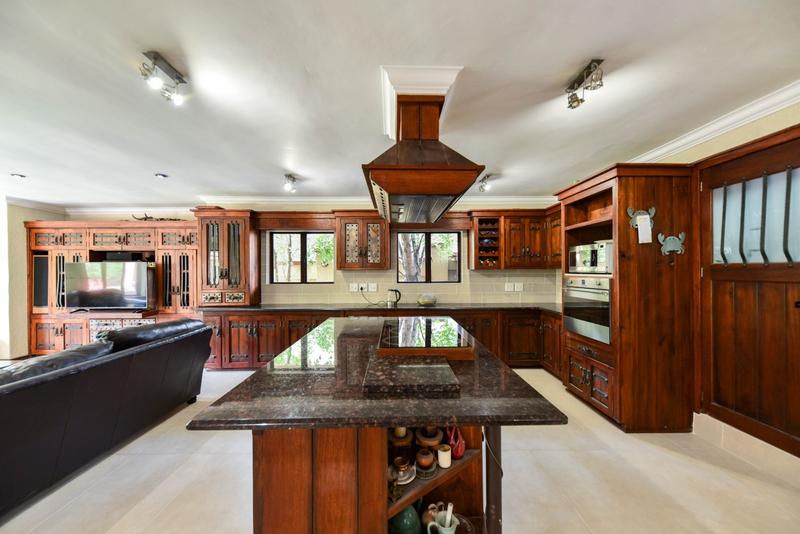 6 Bedroom Property for Sale in Midstream Estate Gauteng