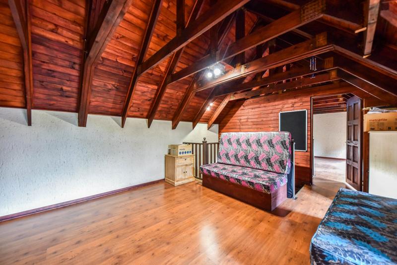 6 Bedroom Property for Sale in Midstream Estate Gauteng