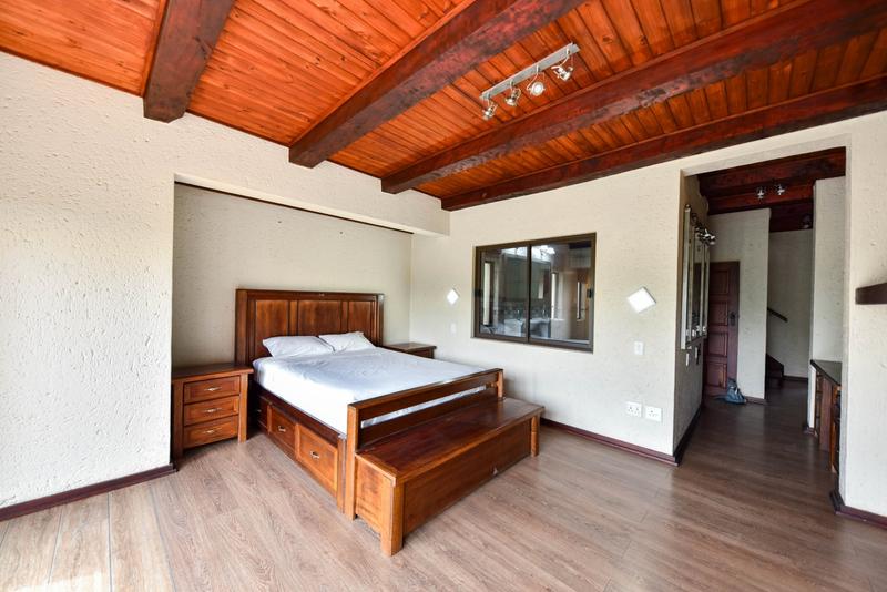 6 Bedroom Property for Sale in Midstream Estate Gauteng