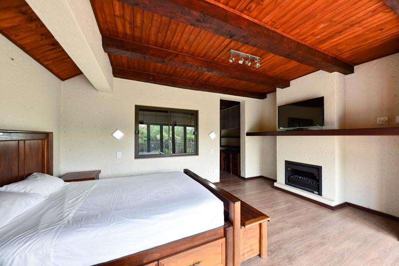 6 Bedroom Property for Sale in Midstream Estate Gauteng