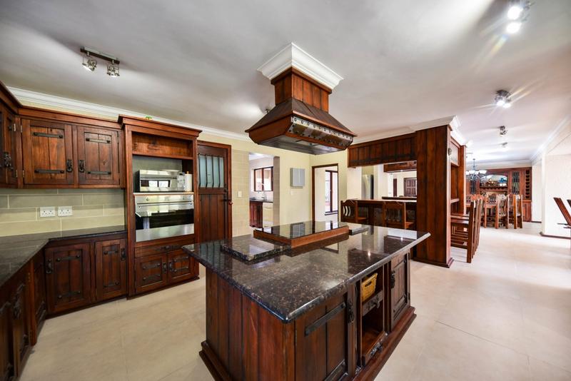 6 Bedroom Property for Sale in Midstream Estate Gauteng