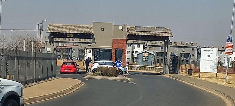 2 Bedroom Property for Sale in Selcourt Gauteng