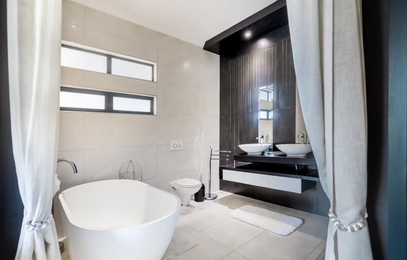 4 Bedroom Property for Sale in Serengeti Lifestyle Estate Gauteng