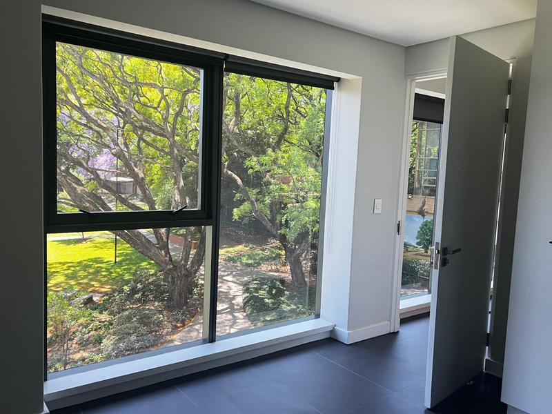 1 Bedroom Property for Sale in Rosebank Gauteng
