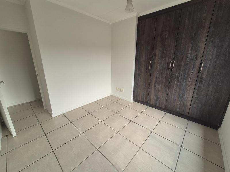1 Bedroom Property for Sale in Olivedale Gauteng