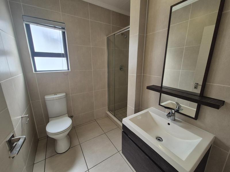 1 Bedroom Property for Sale in Olivedale Gauteng