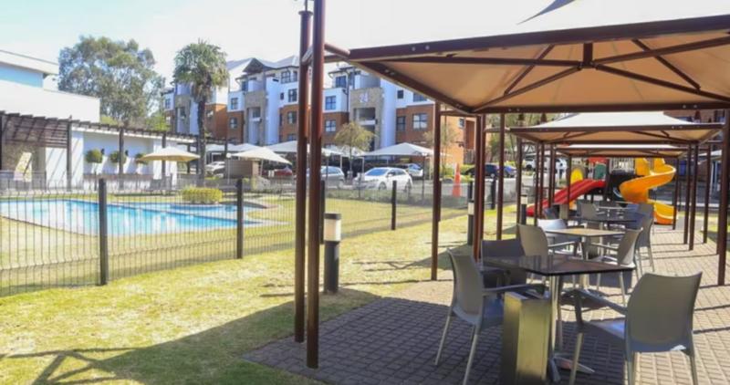 1 Bedroom Property for Sale in Olivedale Gauteng