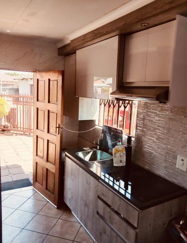 3 Bedroom Property for Sale in Theresa Park Gauteng