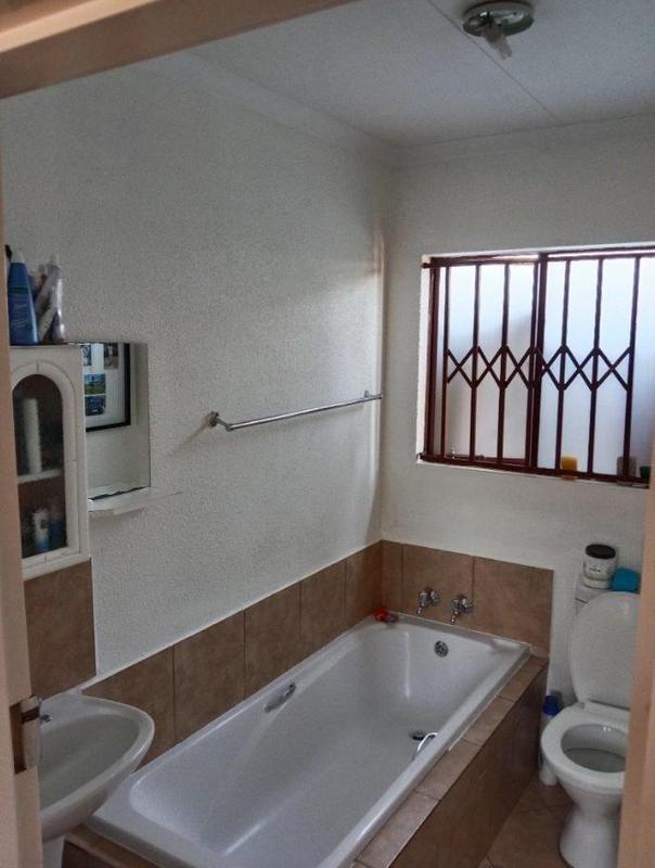 3 Bedroom Property for Sale in Theresa Park Gauteng