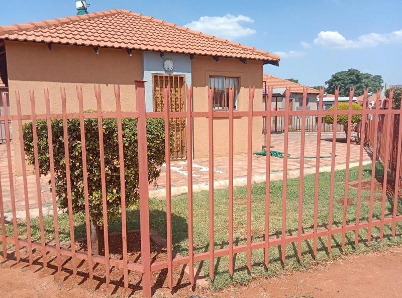3 Bedroom Property for Sale in Theresa Park Gauteng