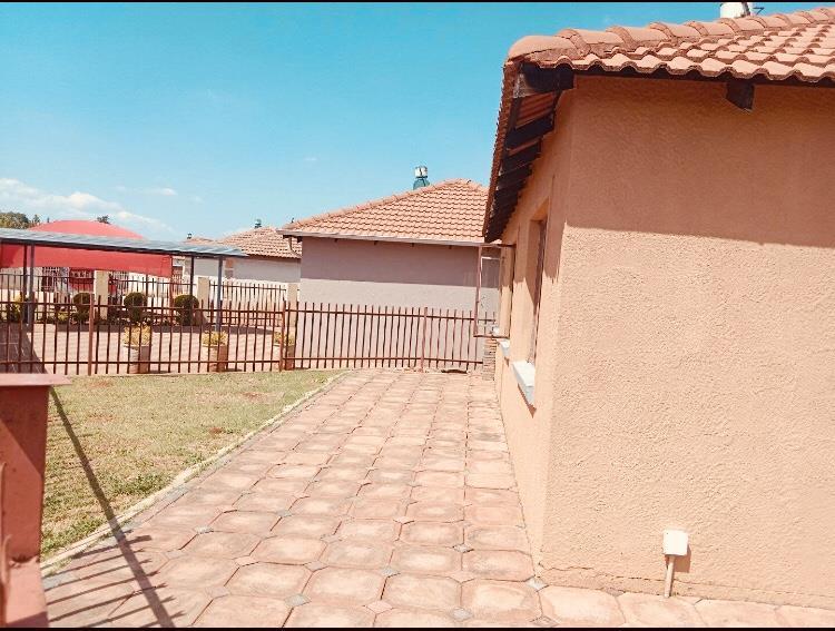 3 Bedroom Property for Sale in Theresa Park Gauteng