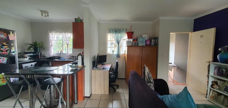 2 Bedroom Property for Sale in Fairlead Gauteng