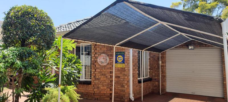3 Bedroom Property for Sale in Mountain View Gauteng