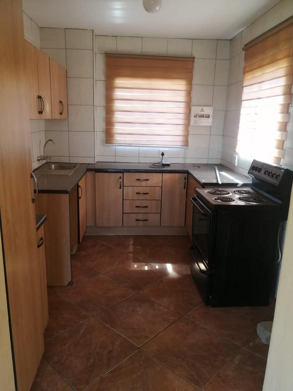4 Bedroom Property for Sale in Rosslyn Gauteng