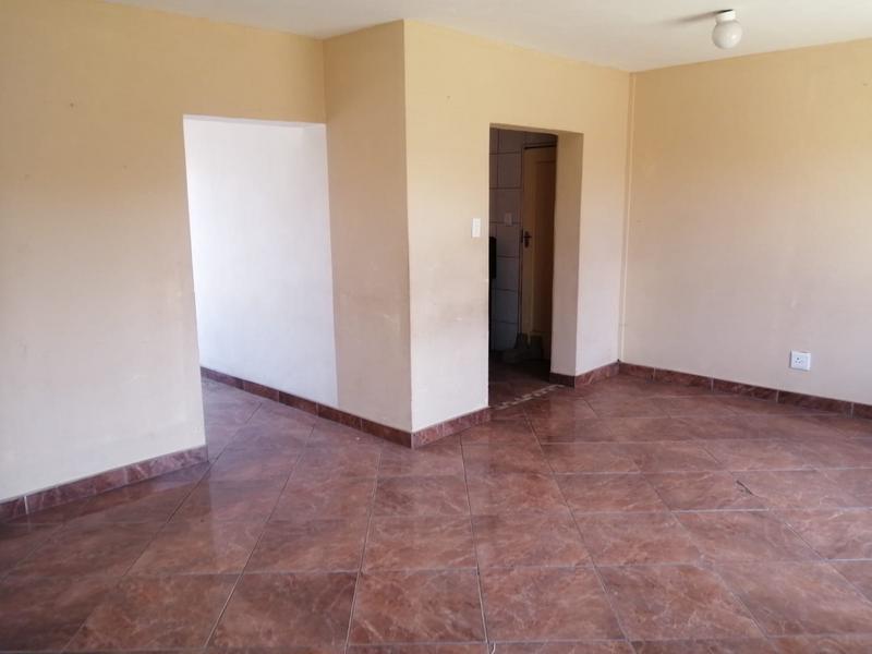4 Bedroom Property for Sale in Rosslyn Gauteng