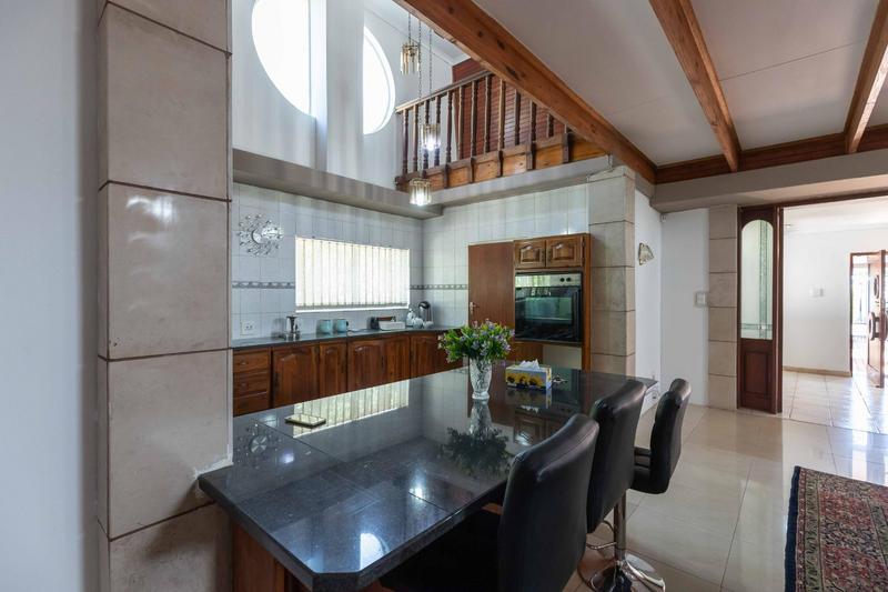 6 Bedroom Property for Sale in Moreleta Park Gauteng