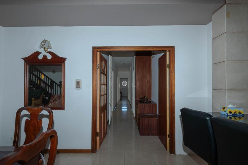 6 Bedroom Property for Sale in Moreleta Park Gauteng