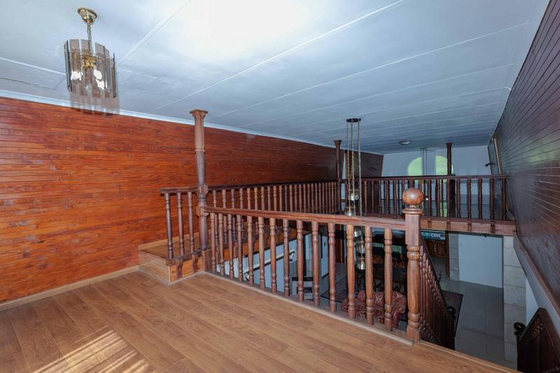 6 Bedroom Property for Sale in Moreleta Park Gauteng