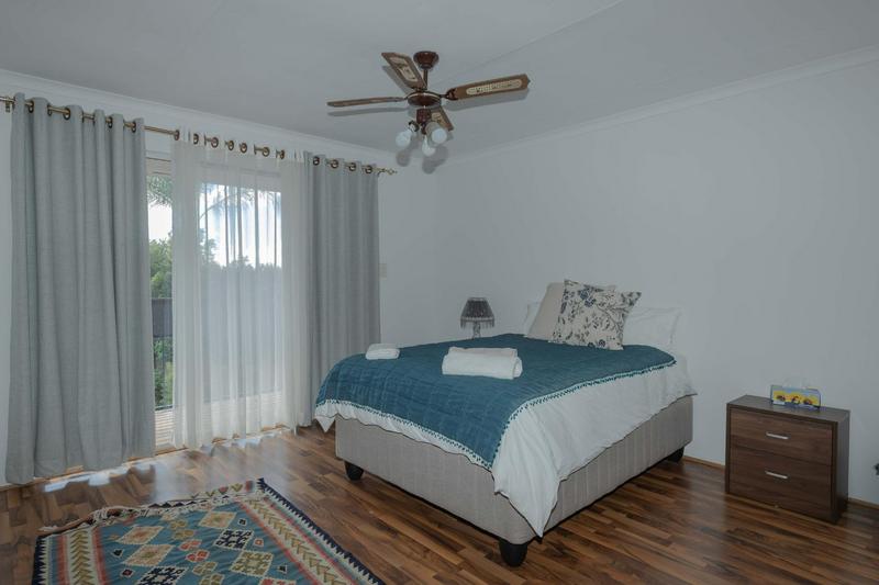 6 Bedroom Property for Sale in Moreleta Park Gauteng
