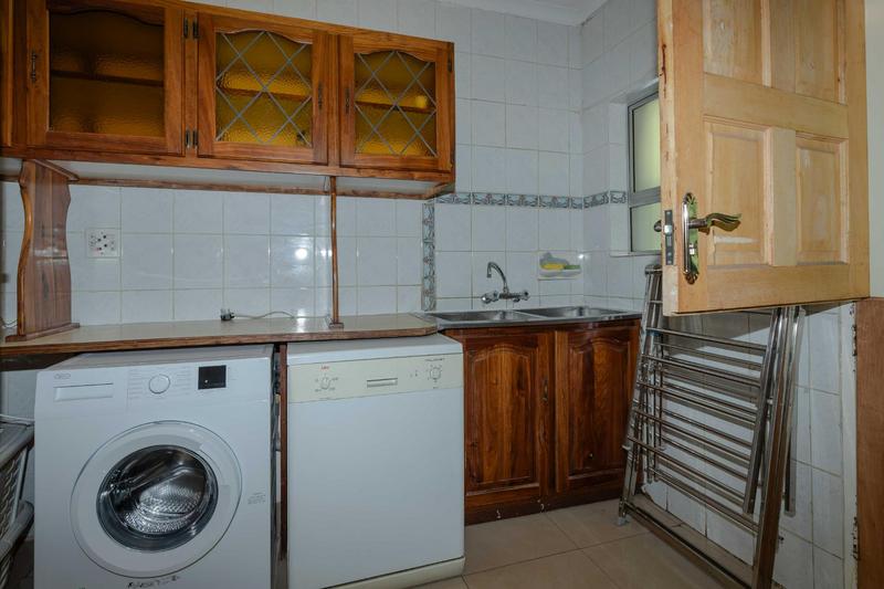 6 Bedroom Property for Sale in Moreleta Park Gauteng