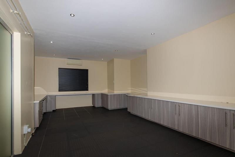 4 Bedroom Property for Sale in Willow Acres Gauteng