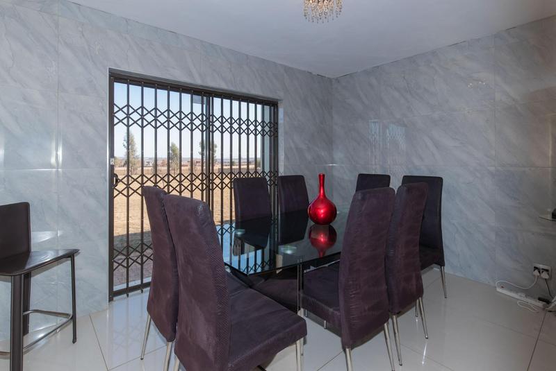 6 Bedroom Property for Sale in Rietvlei View Gauteng