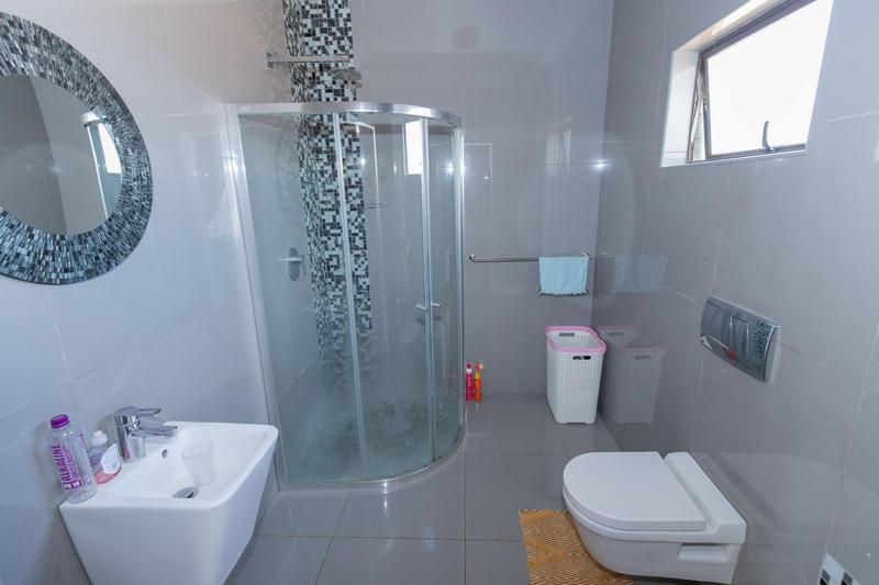 6 Bedroom Property for Sale in Rietvlei View Gauteng