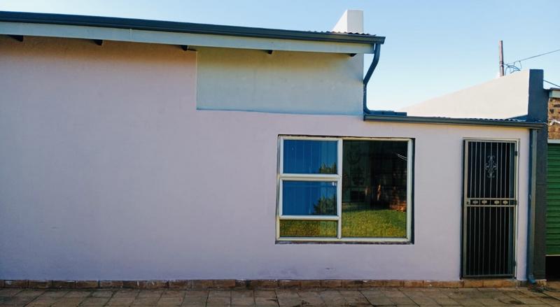 To Let 1 Bedroom Property for Rent in Homestead Gauteng