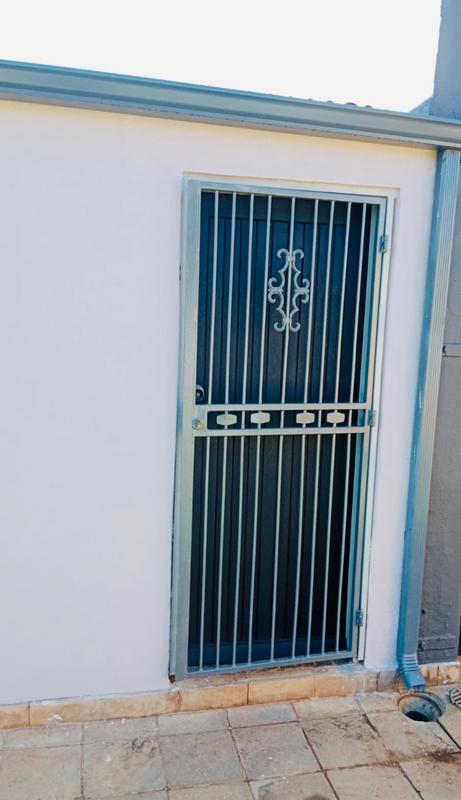 To Let 1 Bedroom Property for Rent in Homestead Gauteng