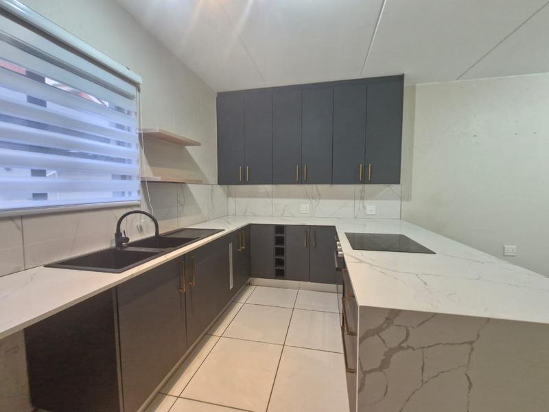 To Let 3 Bedroom Property for Rent in Honeydew Gauteng