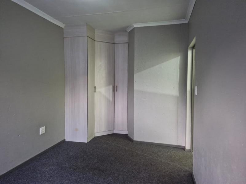 To Let 3 Bedroom Property for Rent in Honeydew Gauteng