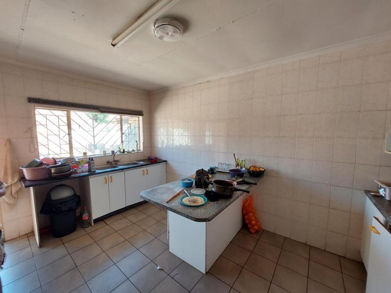 To Let 3 Bedroom Property for Rent in Laudium Gauteng