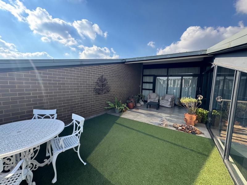 2 Bedroom Property for Sale in Ascend to Midstream Gauteng