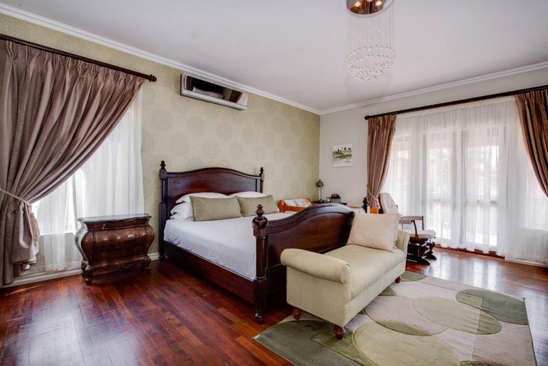 To Let 5 Bedroom Property for Rent in Beverley Gauteng