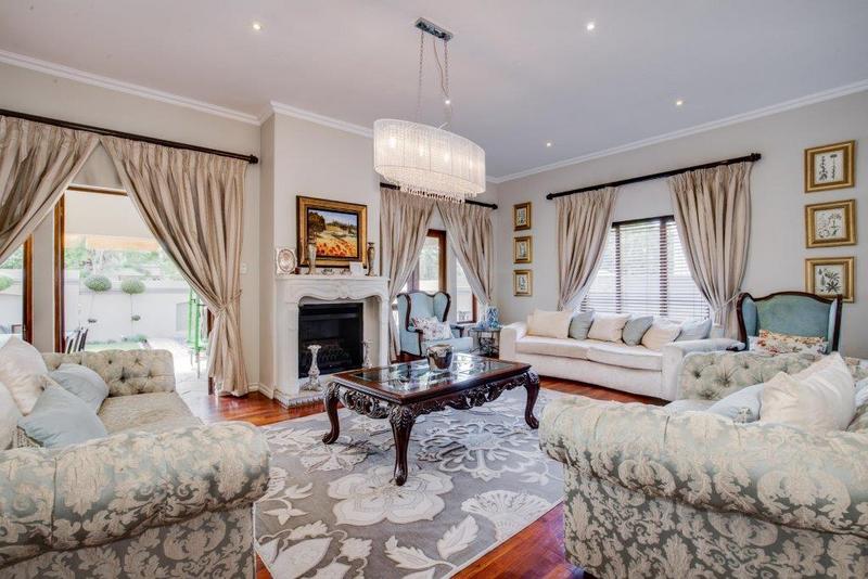 To Let 5 Bedroom Property for Rent in Beverley Gauteng