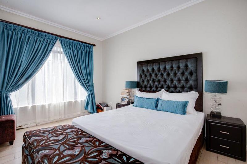 To Let 5 Bedroom Property for Rent in Beverley Gauteng