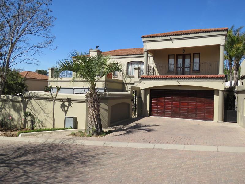 To Let 5 Bedroom Property for Rent in Beverley Gauteng