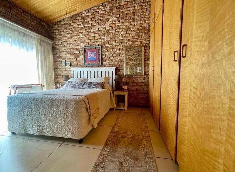 4 Bedroom Property for Sale in Vanderbijlpark SE 3 Gauteng