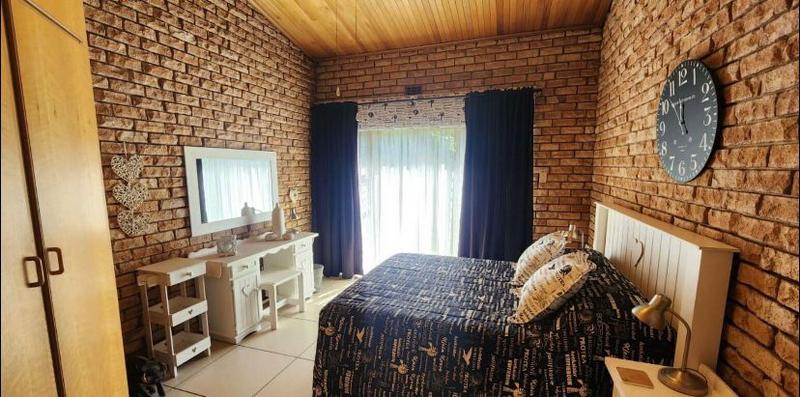 4 Bedroom Property for Sale in Vanderbijlpark SE 3 Gauteng