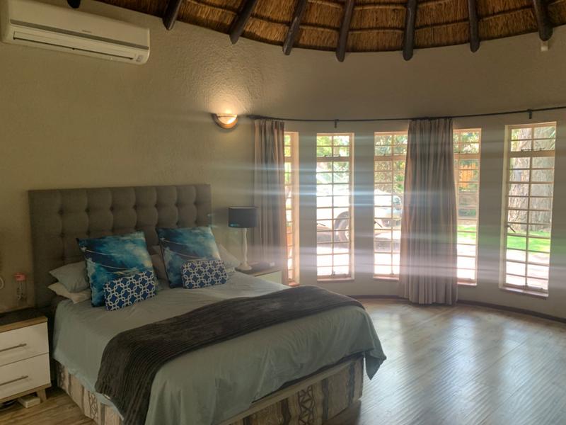 4 Bedroom Property for Sale in Vanderbijlpark SW 5 Gauteng