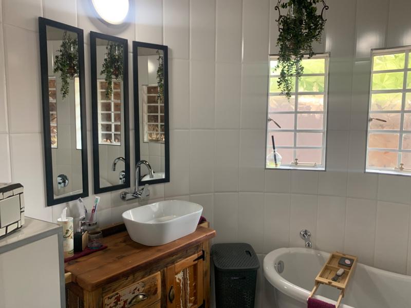 4 Bedroom Property for Sale in Vanderbijlpark SW 5 Gauteng