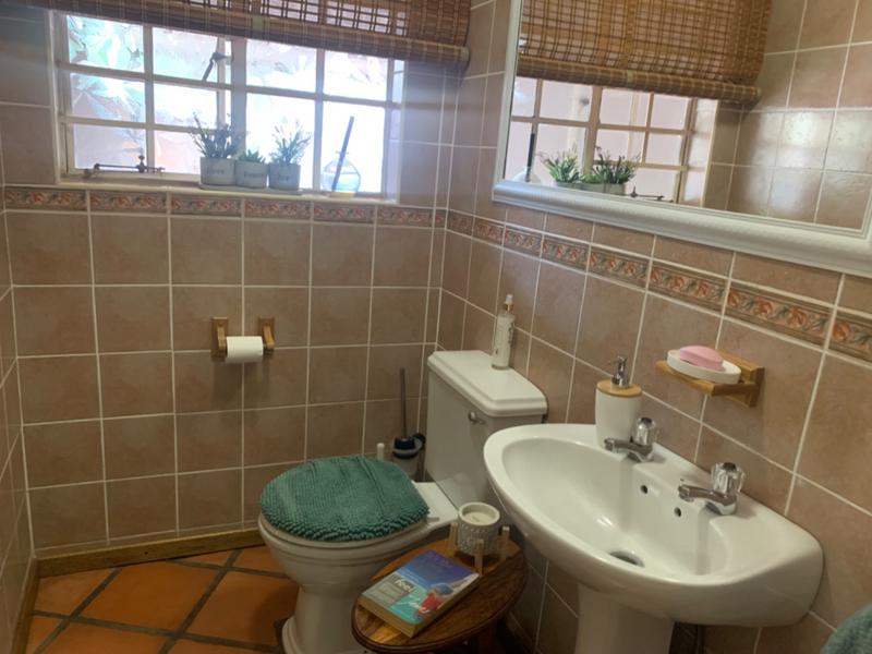 4 Bedroom Property for Sale in Vanderbijlpark SW 5 Gauteng