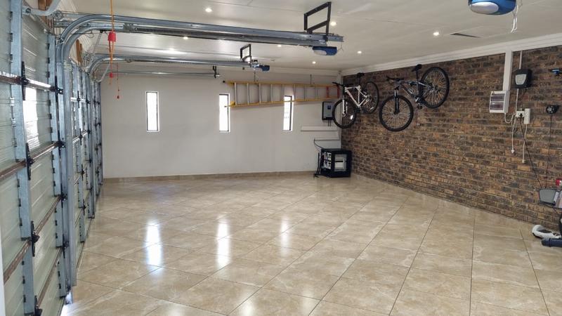 4 Bedroom Property for Sale in Vanderbijlpark SW 5 Gauteng