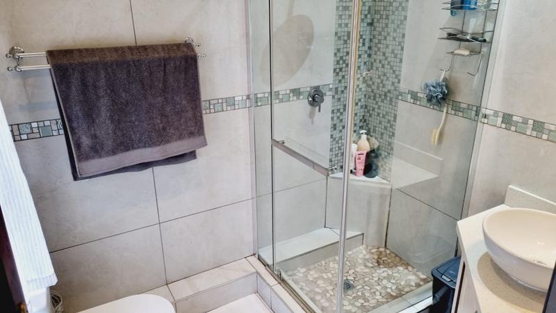 4 Bedroom Property for Sale in Vanderbijlpark SW 5 Gauteng