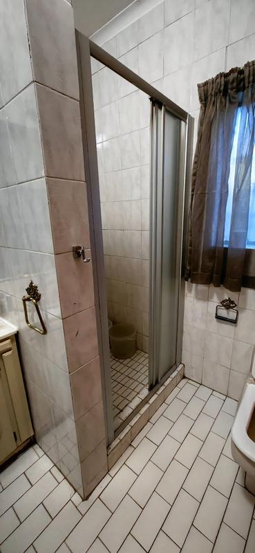 4 Bedroom Property for Sale in Vanderbijlpark SW 5 Gauteng