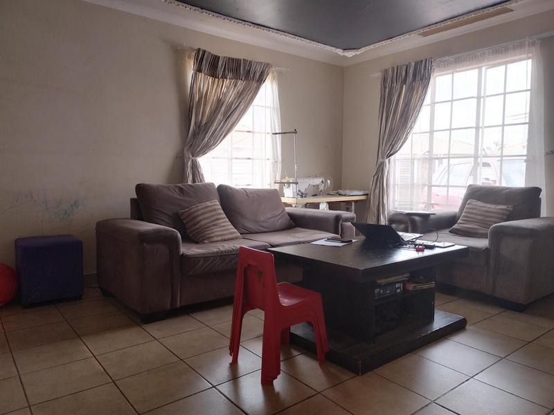 4 Bedroom Property for Sale in Sky City Gauteng