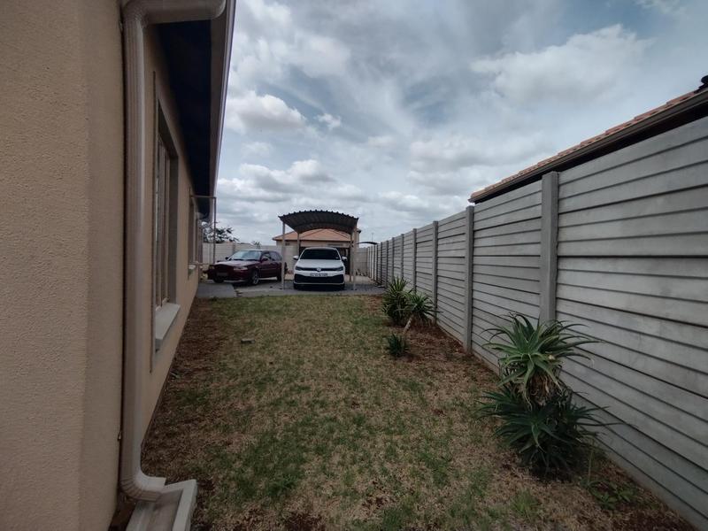 4 Bedroom Property for Sale in Sky City Gauteng